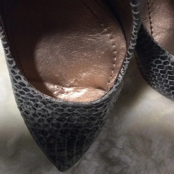 🐞 BCBGeneration Paeyton Pumps NWT - Picture 7 of 7